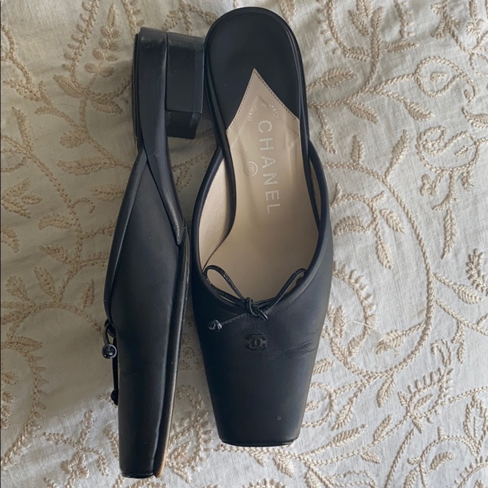 CHANEL Black Leather Mules